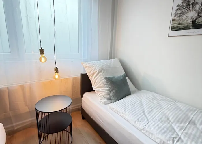 Business & Fitter Apartman